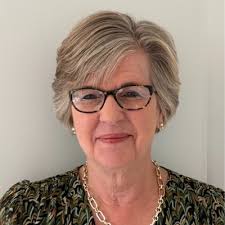 I am feeling very loved ❤️ after the MGT (formerly GovHR) holiday/farewell  party today. It's hard to believe that I am officially done with law school  ⚖️ It's tough to leave all