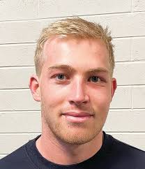 Footy Seniors into the Grand Final