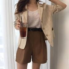 We would like to show you a description here but the site won't allow us. Pin By Koru On Fashion Ref Brown Outfit Coffee Outfit Outfits Aesthetic