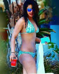 How to look stylish on holi festival. Pin By Ravikumar On Priyanka Chopra Priyanka Chopra Bikini Priyanka Chopra Hot Bollywood Bikini