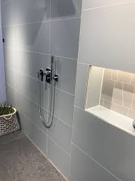 Bei ersatzfliese24.de erhalten sie auch seltene villeroy & boch fliesen, die woanders kaum noch zu bekommen sind. Die Farbe Ist Zuruck Fliesen Sanfte Farben Powdertouch Hellblau Rosa Wandnische Wandfliese Villeroy Und Boch Bad Badezimmer Fliesen Villeroy Und Boch