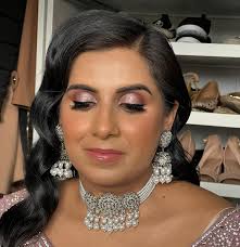 zee.zee.x dolled up for her daughters 1st birthday! 🫶🏼