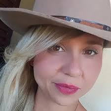 In MJ: the musical, Apollo Levine performs the roles of Quincy Jones and  Tito Jackson. While this is Apollo's Broadway debut, he is no stranger to  musical theater, having performed in local