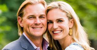 Holly Cornell, Todd Lowen