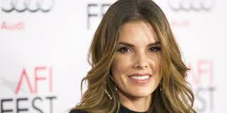 Who is Nikki Moore dating? Nikki Moore boyfriend, husband