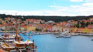 It is registered for domestic and international traffic. Mali Losinj Stadt Kroatien Kostenloses Foto Auf Pixabay