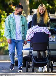 When is sophie turner's due date? Sophie Turner Gazes Lovingly At Her Three Month Old Baby Girl Willa On A Morning Walk Culture Readsector