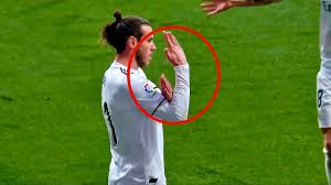 We reported on the v1.1 patch for mario kart 8 deluxe earlier today, and it. Choc Le Bras D Honneur De Gareth Bale Au Public De L Atletico Madrid Youtube