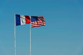 Todos os gifs animados de bandeira dos estados unidos e imagens animadas de bandeira dos estados unidos nesta categoria são completamente gratuitos e não contêm quaisquer custos ocultos. Franca Se Diz Pronta Para Retaliar Ameaca De Tarifas Dos Eua Com A Ue Exame
