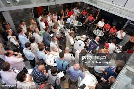 814 Johnnie Mercedes Photos & High Res Pictures