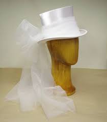 White Bridal Wedding Top Hat Riding Habit With Veil Etsy Wedding Top Hat White Bridal Wedding Top
