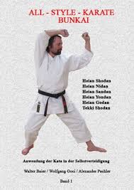 We have members from all over the world who practice shotokan karate. Bunkai Die Anwendung Der Karate Kata In Der Selbstverteidigung