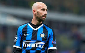 I migliori video scelti dal nostro canale. Inter Borja Valero Contratto In Scadenza Ma Voglio Continuare Per Almeno 1 O 2 Anni Sky Sport