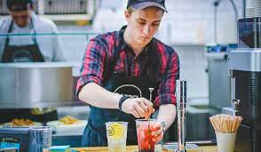 Hiring Students This Summer What Every Restaurant Needs To Know Qsr Magazine