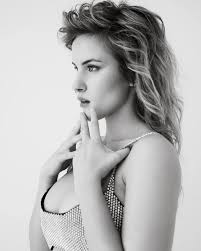 Crystal TOP💎 #clothes Ateliér Pavel Jevula #topstyl #fashiondesigner  #fashion #wear #madeinczech #krystal #stones #preciosa #glass #crystals  #fashionmodel #modeling #fashiondesigner #czechmodel #czechmade  #czechfashion