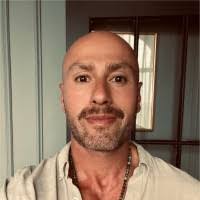 Jessie Metz's Instagram, Twitter & Facebook