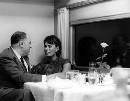 Ponti was born in magenta, lombardy, where his grandfather had been mayor of the city. 17 Carlo Ponti Sophia Loren This Is Glamorous