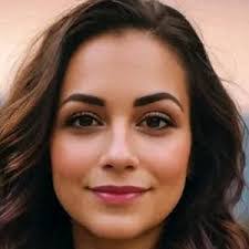 Amanda Boser's Instagram, Twitter & Facebook