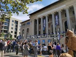 Admissions at uconn are considered more selective, with 48% of all applicants being admitted. Uconn Opens Downtown Hartford Satellite Campus Connecticut Public Radio