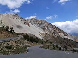 Old woman is watching you by izoard. Site Naturel Col D Izoard