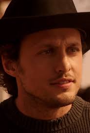 Roswell, New Mexico's Michael Vlamis Talks Guerin's 'Tough' Journey Ahead &  'Cosmic' Malex Love