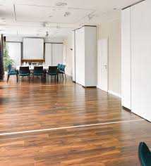 It has a wonderful appalachian hickory design and a brilliant colour that will compliment a variety of decor. Laminate Laminate Flooring Laminate Panels