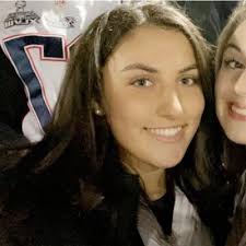 Nina Cassinello (@nina_cassinello)