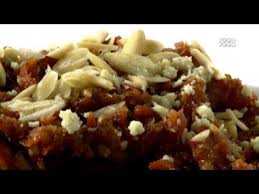Gajar Aur Khajur Ka Halwa Sanjeev Kapoor S Kitchen Gajar Ka Halwa Top Recipes Indian Food Recipes
