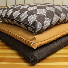 Zabutons Japanese Floor Cushions From Soaringheart Com The Most Comfy Way To Sit On The Floor And I Hear Floor Cushions Japanese Table Furniture Projects