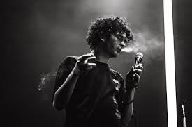 Pin By Xxstella2022xx On The 1975 The 1975 Matthew Healy Matt Healy