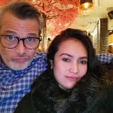 9 Potret Mesra Mantan Suami Sophia Latjuba dengan Istri Baru