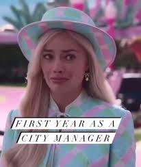 Alexis Hurst's Instagram, Twitter & Facebook