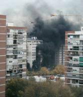 Jun 23, 2021 · el acusado por el crimen de pilar riesco, quien cayó del balcón de su departamento en el barrio de pompeya en marzo de 2020, dijo que padece insomnio porque su situación es injusta. Aparatoso Incendio En El Barrio Del Pilar