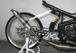 Gambaran motor drag di buku gambar. 10 Cara Membuat Motor Drag Kencang Untuk Balapan Otomotifo