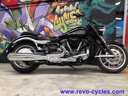 My 2006 yamaha roadliner corbin bathwing corbin bags ivan's flash and air box modification 58000 km. Yamaha Stratoliner Roadliner Midnight Star Xv1900 Super Bass Muffler Revo Cycle