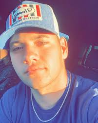 Blake Sharp (@blakesharp97) • Instagram photos and videos