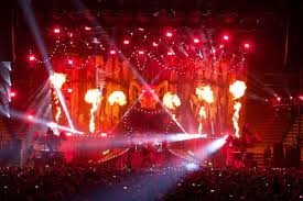 The event has been held both as a touring festival and a destination festival in several countries including the united states, canada, japan, mexico, colombia and france. Knotfest One Ok Rock Wiki Fandom