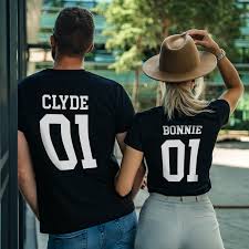 Photos surface of bonnie and clyde. Paare T Shirts Set Bonnie And Clyde Versenden Wir Weltweit Auf Vivamake