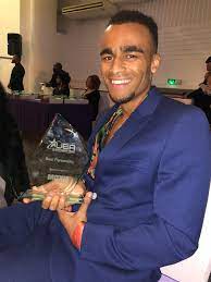 Aug 09, 2021 · munya chawawa is a comedian and a rising star credit: Munya Chawawa On Twitter Just Won Personality Of The Year 2019 At The Uk Entertainment Awards Thank You To Everyone Who Voted Send Me Your Card And Pin Number And