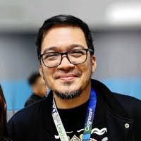 Tim Alves's Instagram, Twitter & Facebook