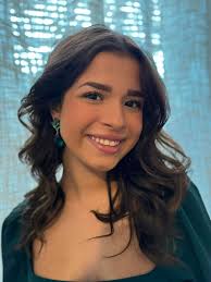 Request for photo editing of pageant pictures