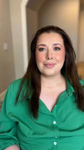 Day 4 : obsessed with this Glitter Smokey eye