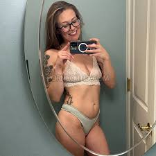 autumnmoonxx » Watch OnlyFans Models in Free Porn Videos and Pictures!