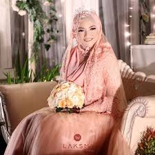 Cara mendapatkan warna yang lembut di buttercream. Peach Warna Yang Salah Dalam Pemakaiannya Akan Mengacaukan Seluruh Harimu Peach Yang Selalu Diunggulkan Karena Bridal Hijab Bridesmaid Wedding Dresses
