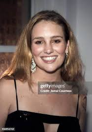 414 Gillian Road Photos & High Res Pictures