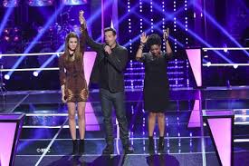 Loren allred is an american singer, songwriter, pianist and actress. Loren Allred Knocks Out Nicole Nelson The Voice Hollywood Junket