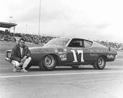 Comes with bucket seats and a center console. David Pearson S 1968 Ford Curators Corner Nascar Hall Of Fame