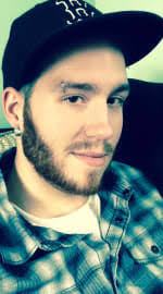 Christian Doucette's Instagram, Twitter & Facebook