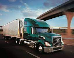 Foto Camion Verde Volvo Camion App