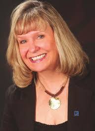 Kim Craddock's Instagram, Twitter & Facebook